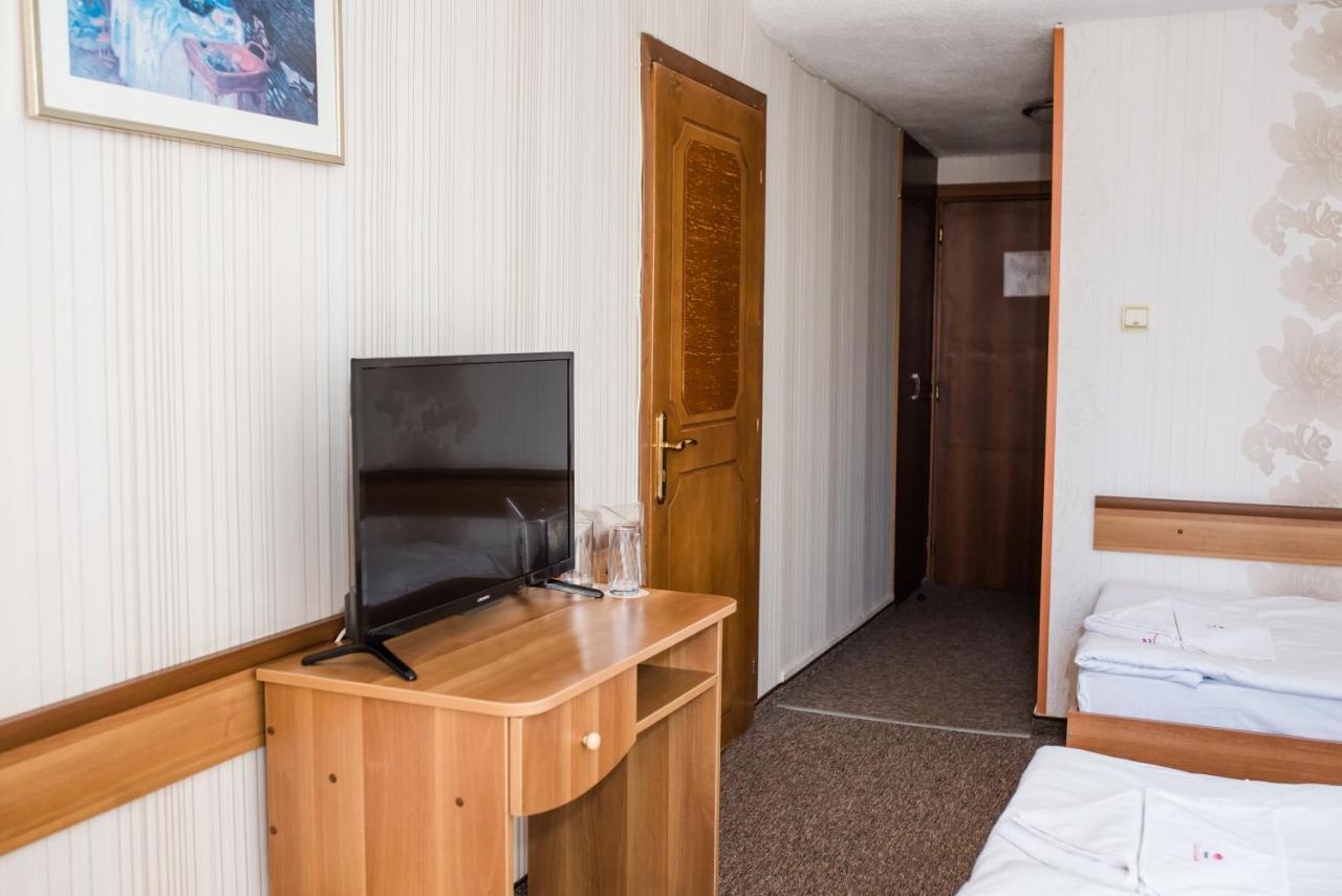 Хотел Казанлък Extérieur photo