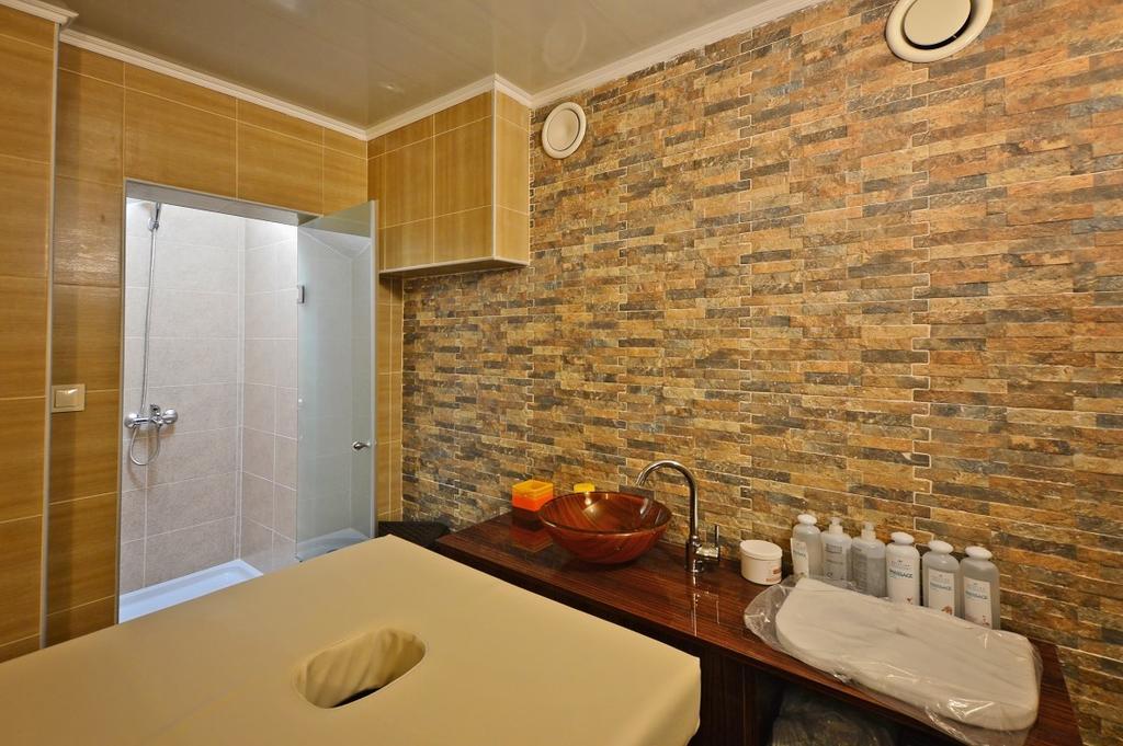 Хотел Казанлък Extérieur photo