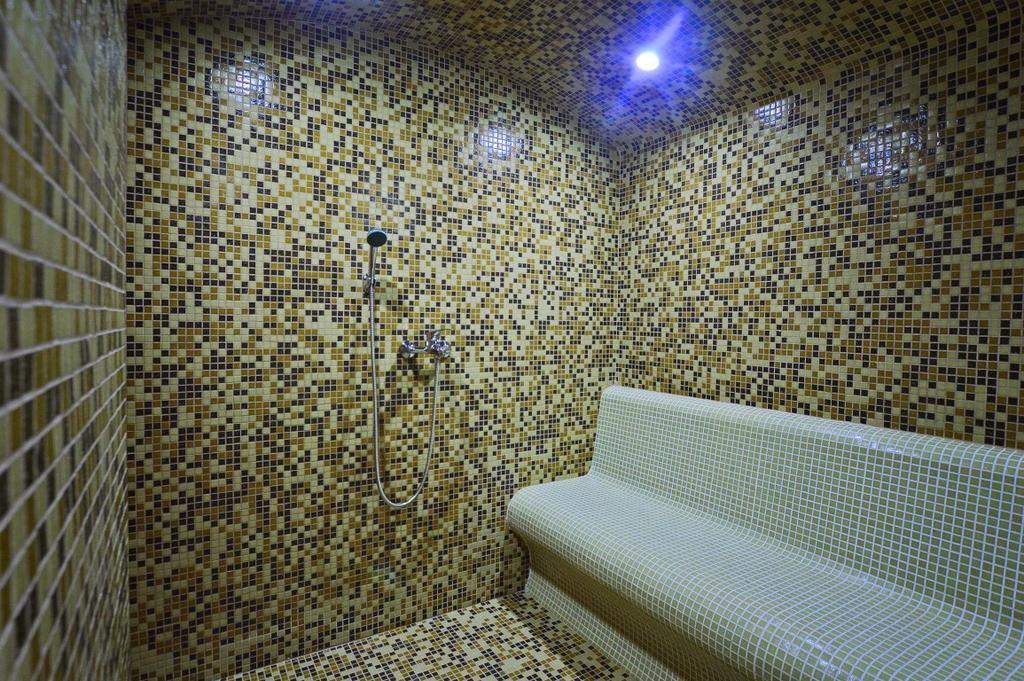 Хотел Казанлък Extérieur photo