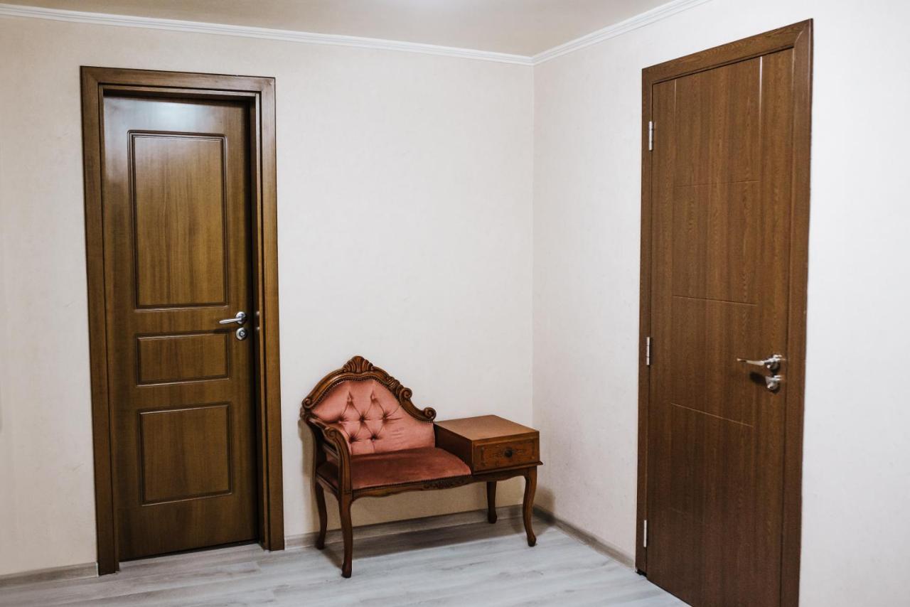 Хотел Казанлък Extérieur photo